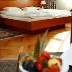 Restaurant Höldrichsmühle Hotel 4*