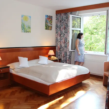 Restaurant Höldrichsmühle Hotel 4*