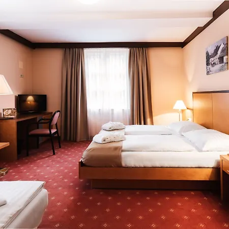 Hotel Restaurant Höldrichsmühle 4*