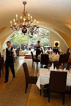 Restaurant Hoeldrichsmuehle 4* Hinterbrühl