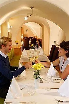 Restaurant Hoeldrichsmuehle Hinterbrühl