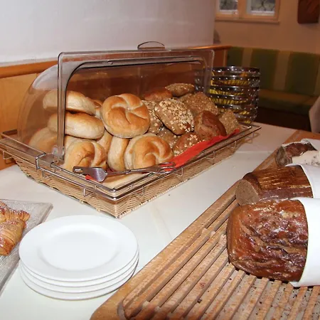 Otel Restaurant Hoeldrichsmuehle Hinterbrühl