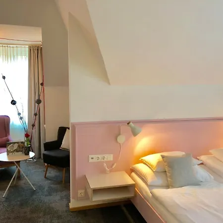 Restaurant Hoeldrichsmuehle 4*