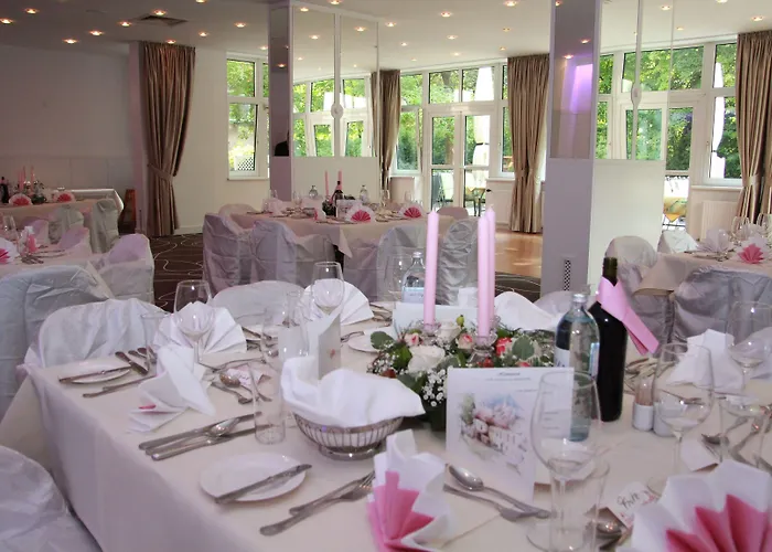 Restaurant Hoeldrichsmuehle 4* Hinterbrühl