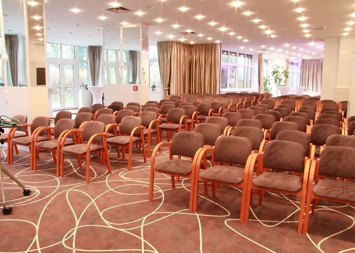 Hotel Restaurant Hoeldrichsmuehle 4*