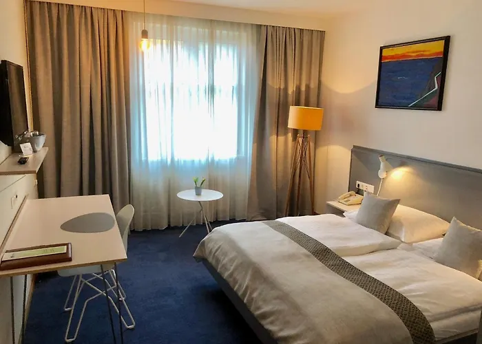 Restaurant Hoeldrichsmuehle Hotel 4*